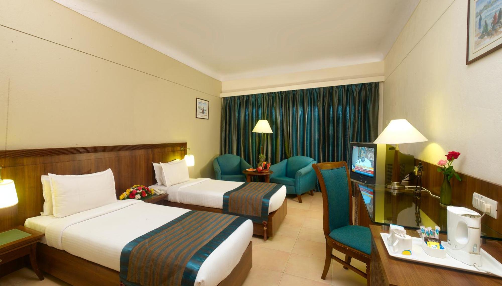 Uday Suites - The Airport Hotel Thiruvananthapuram Luaran gambar