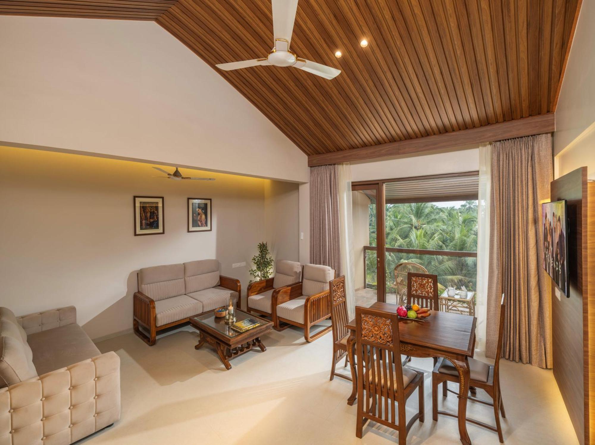 Uday Suites - The Airport Hotel Thiruvananthapuram Luaran gambar